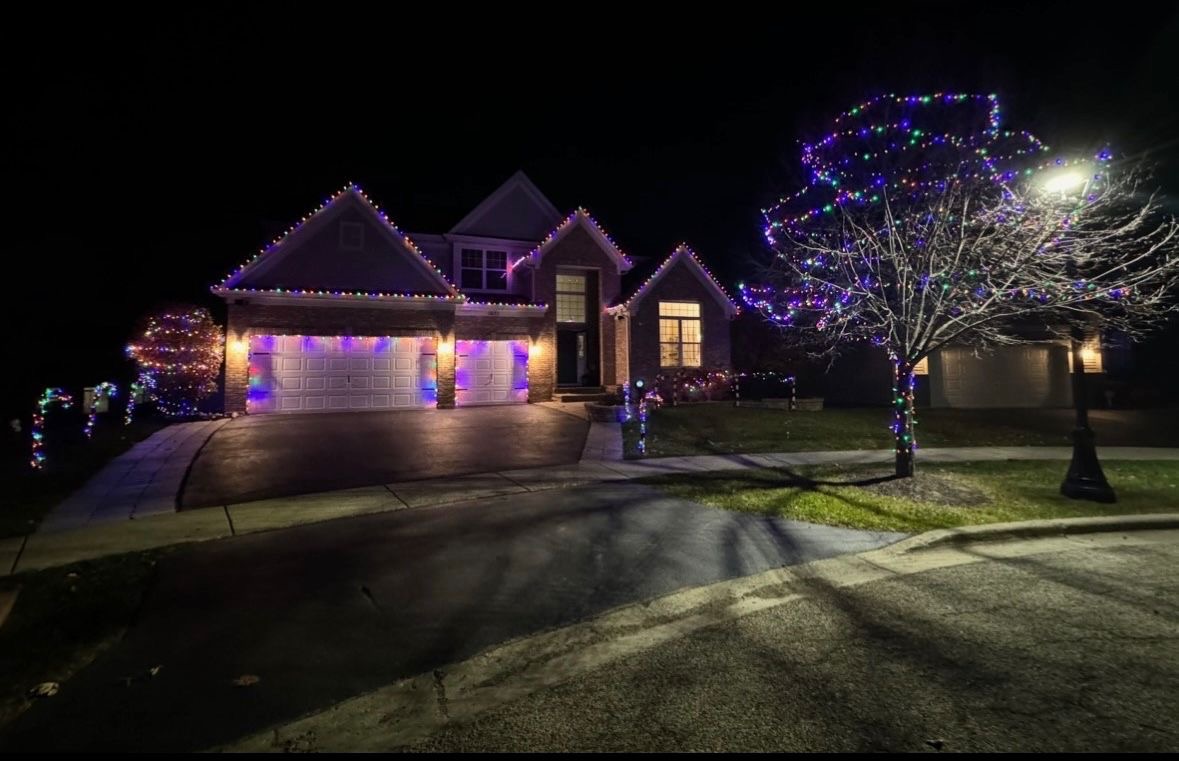 Full property Christmas lighting installation - residential Lake Forest